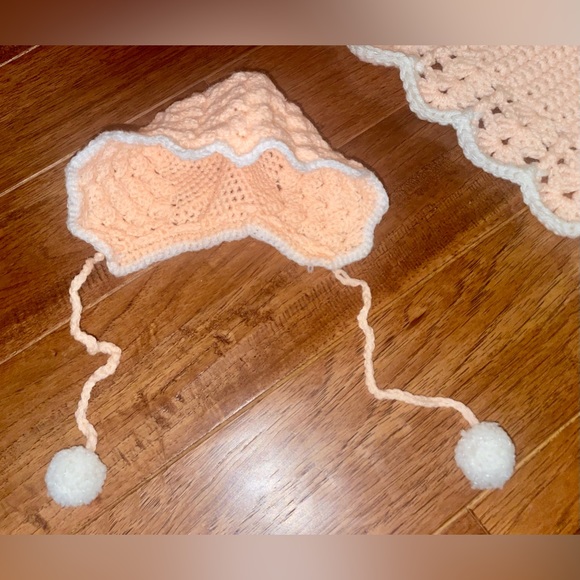 Crochet Baby Layette & Blanket Set Beanie Hat, Bonnet, Booties, Sweater homemade - Picture 13 of 16